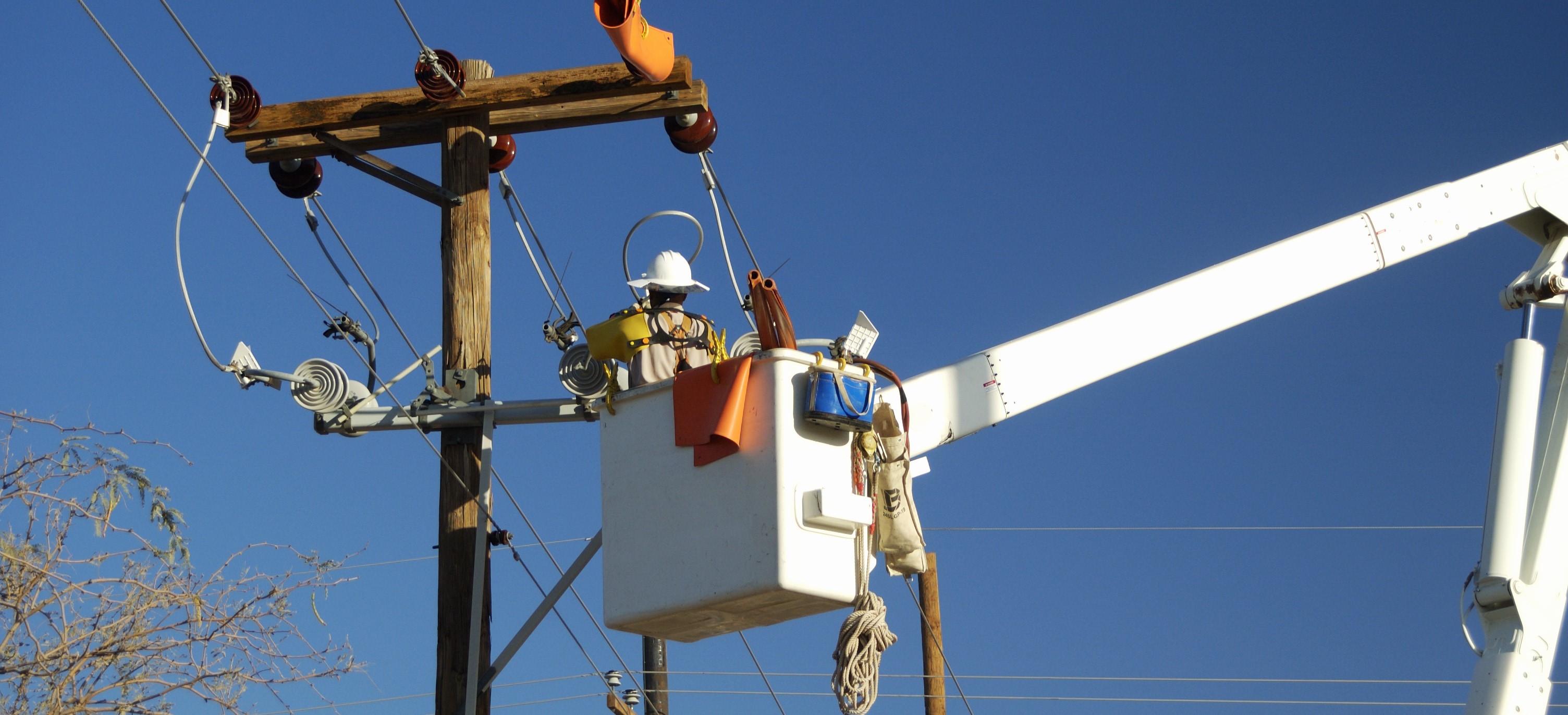 lineman working on power lines